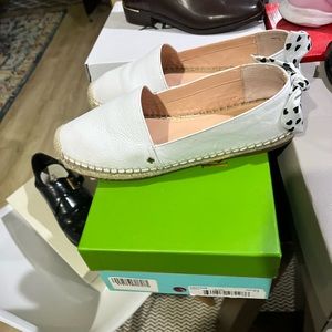 White flat with ribbon very cute summer shoes